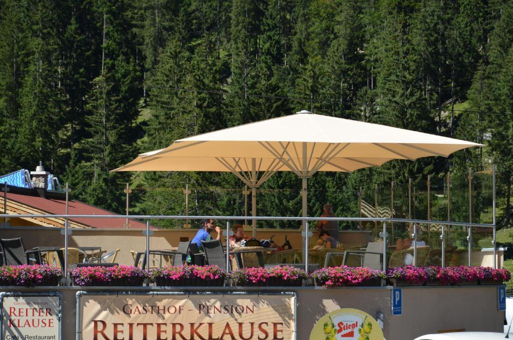 Gasthaus-Pension Reiterklause Leutasch Eksteriør billede